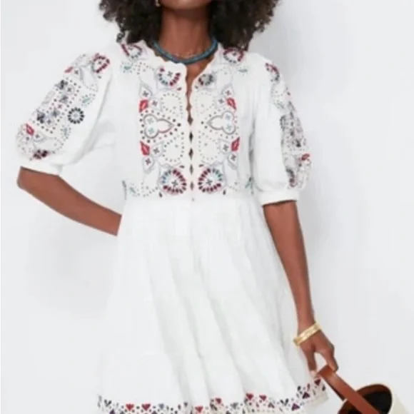 SEA New York embroidered mini dress Alicia - Picture 2 of 14